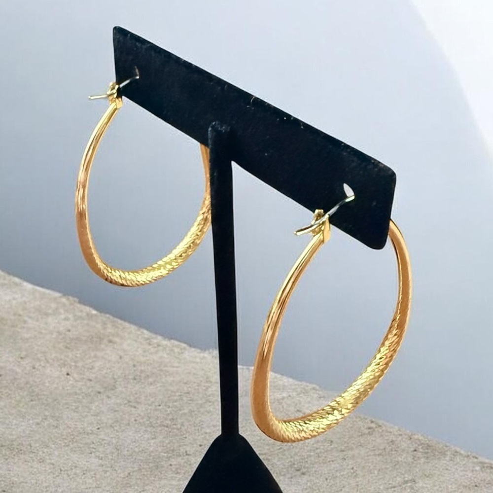 Gold Oval Hoop Earrings